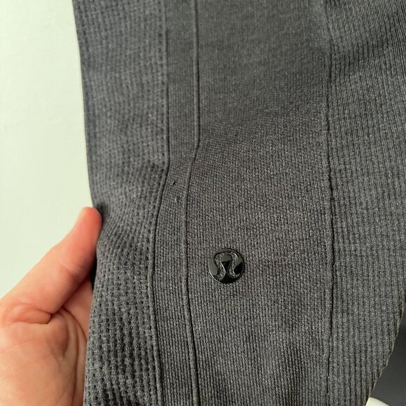 Lululemon Ebb To Street Pant Seamless Leggings Charcoal Gray Women's Size 4 - Picture 7 of 9